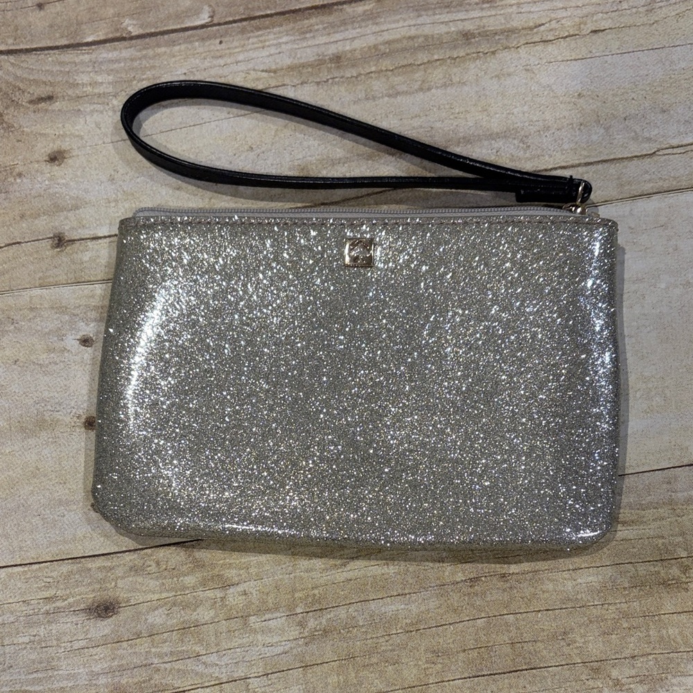 Elegant Silver Glitter Clutch